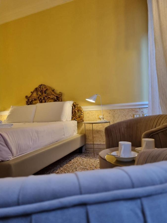 Bed and breakfast Casa Fenice 2*