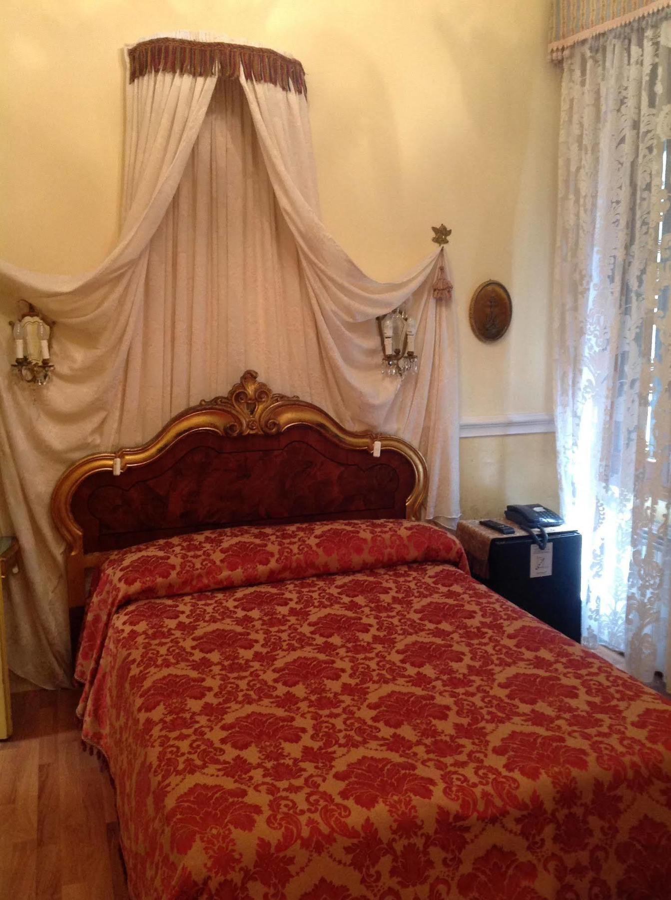 Casa Fenice 2* Venecia